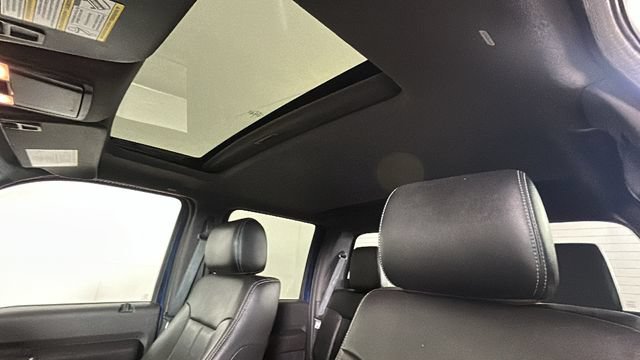 Used 2016 Ford F350 Lariat w/ Lariat Ultimate Package AWD/4WD image 13