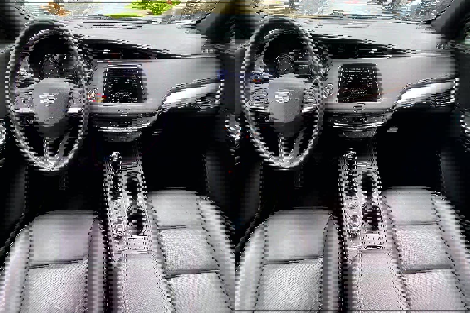 Used 2023 Cadillac XT4 Premium Luxury w/ Technology Package image 14