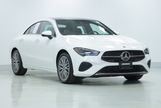 Used 2025 Mercedes-Benz CLA 250 image 3