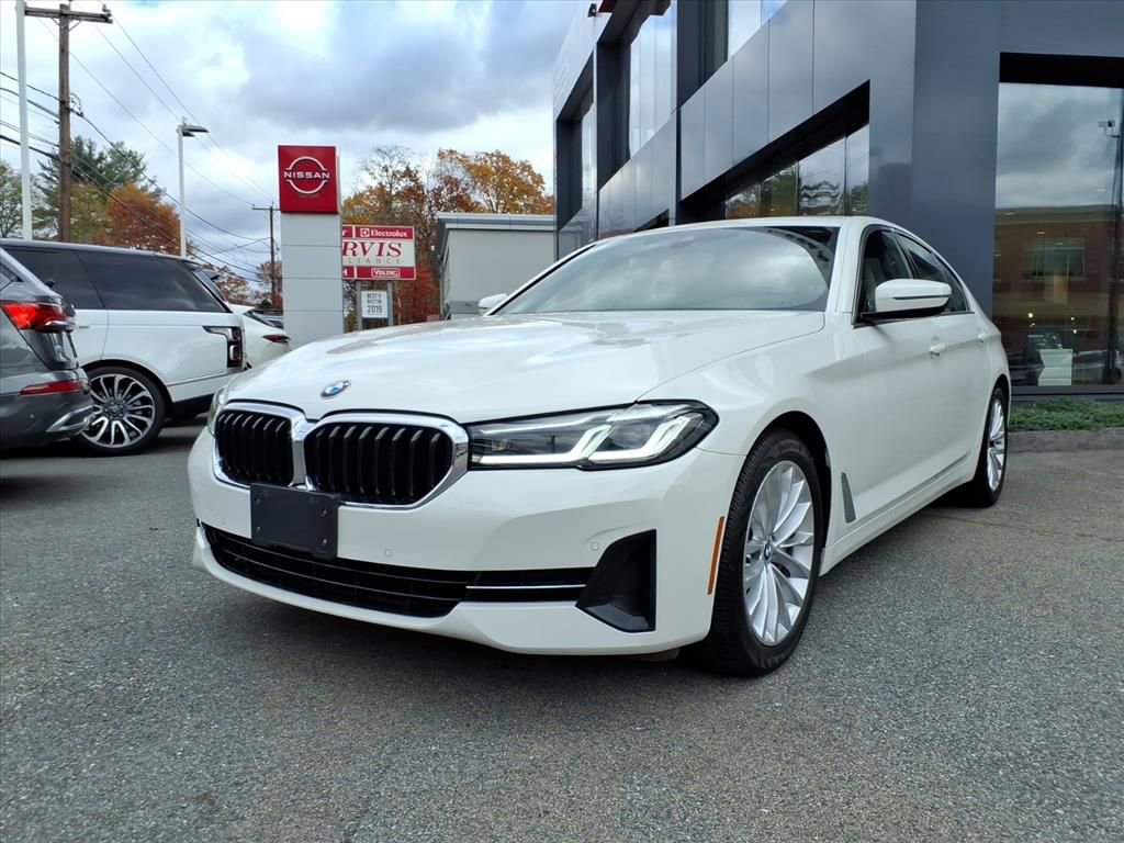 Used 2022 BMW 530i xDrive w/ Convenience Package image 1