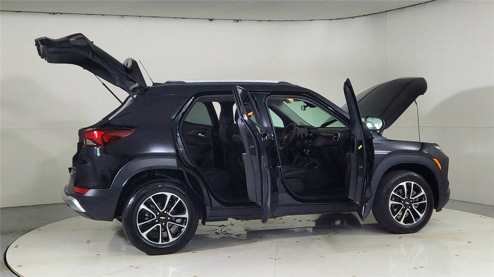 Used 2024 Chevrolet TrailBlazer LT image 12