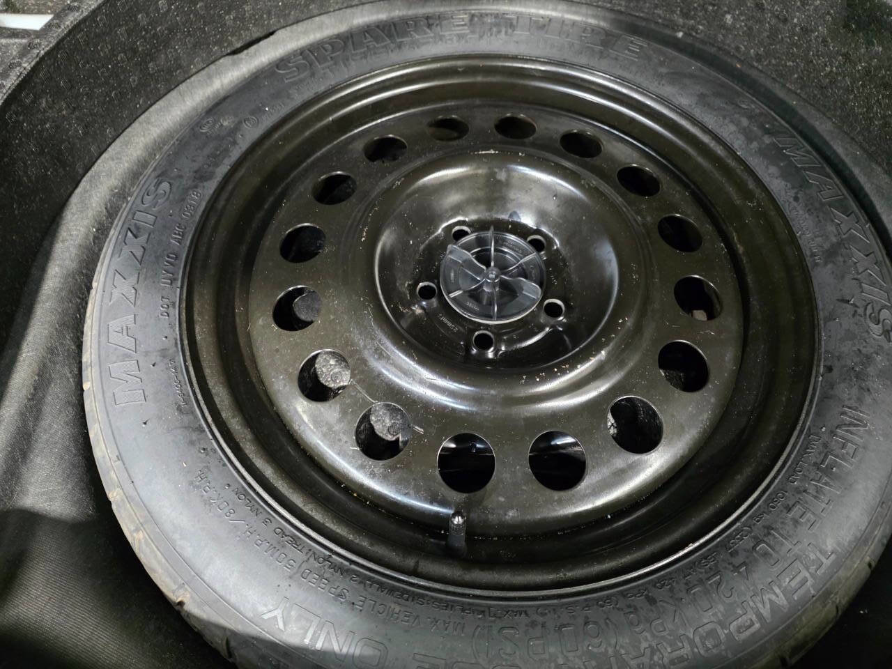 Used 2018 Lincoln MKC Reserve image 31