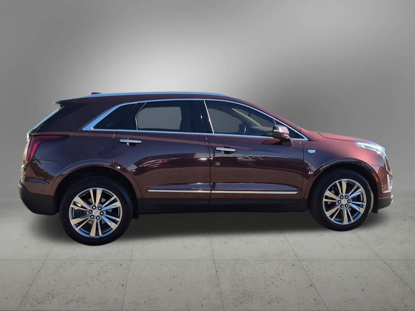 Used 2023 Cadillac XT5 Premium Luxury w/ Platinum Package AWD/4WD image 7