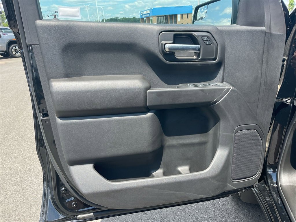 Used 2024 Chevrolet Silverado 1500 Custom image 23