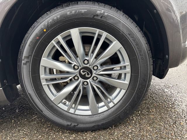 Used 2024 INFINITI QX80 Luxe image 27