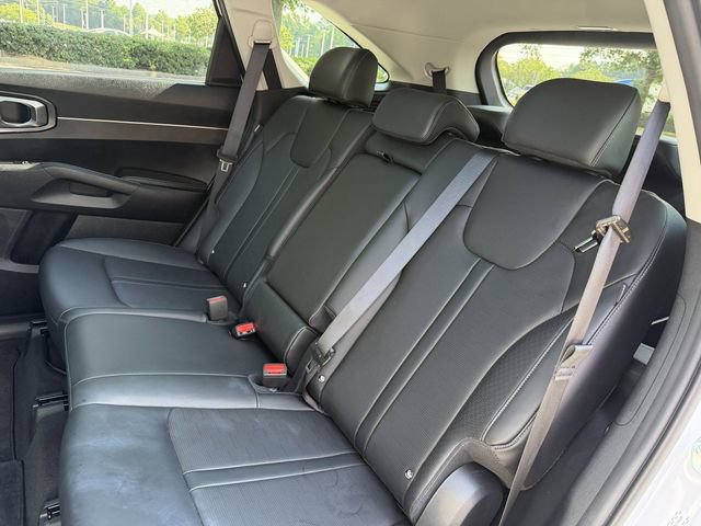Certified 2026 Kia Sorento S w/ S Panoramic Sunroof Package FWD image 26