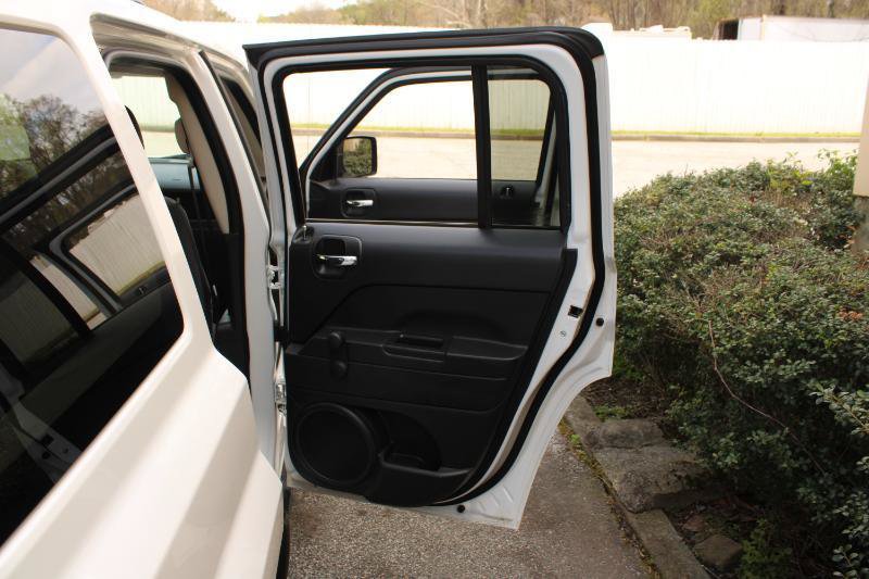 Used 2014 Jeep Patriot Sport FWD image 14