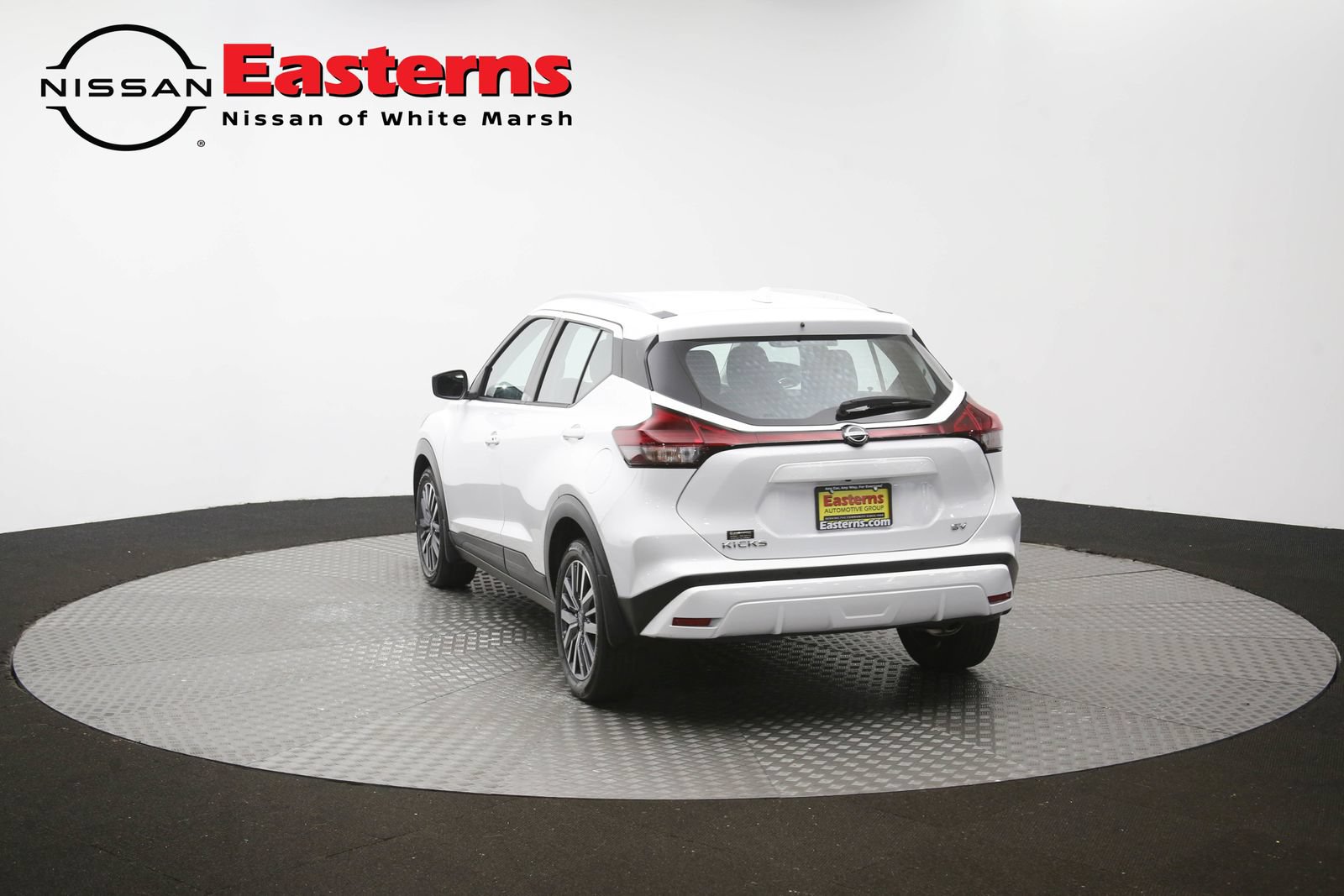 Used 2024 Nissan Kicks SV FWD image 64