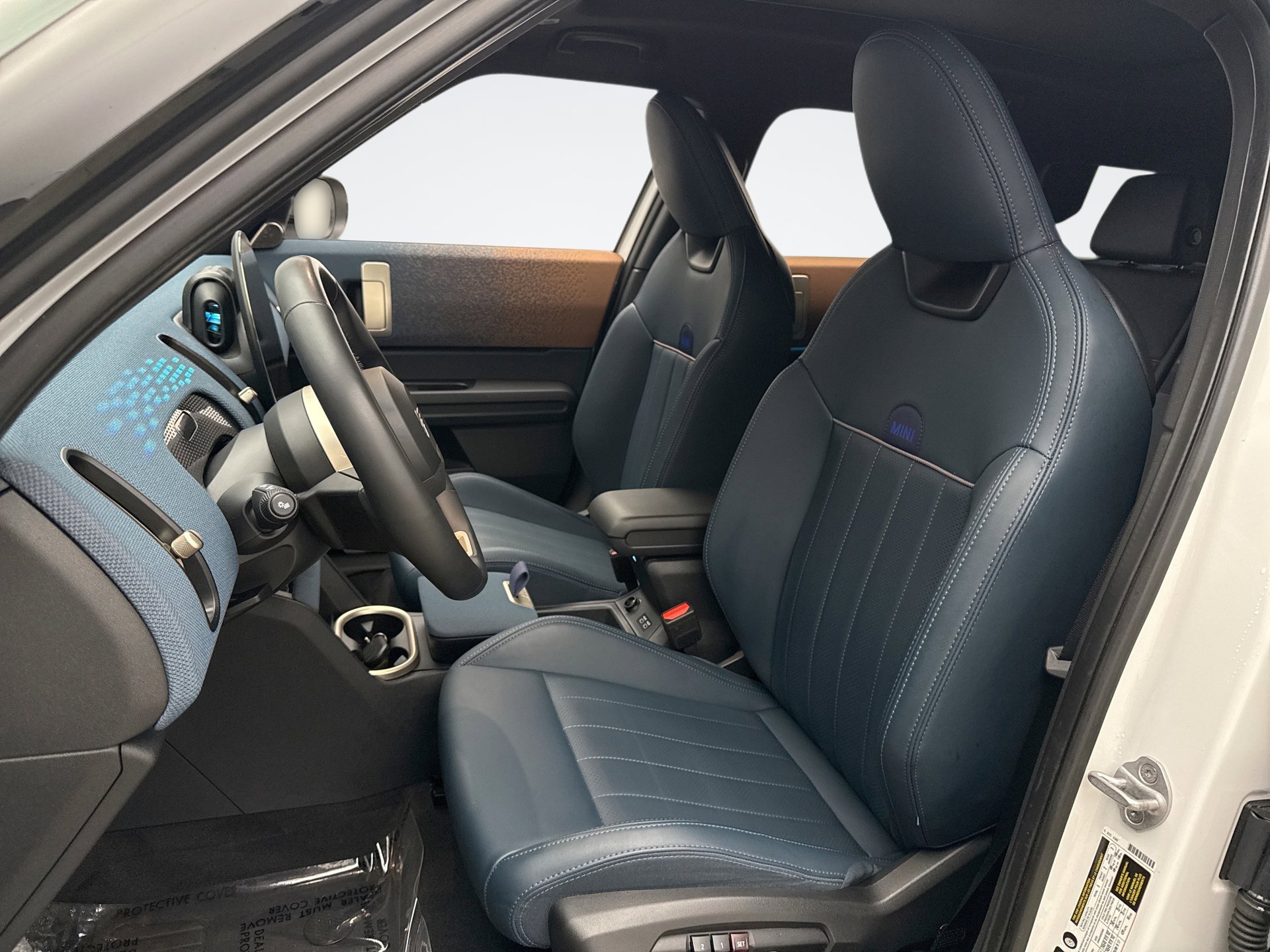 Used 2025 MINI Cooper Countryman S w/ Comfort Package Max image 11