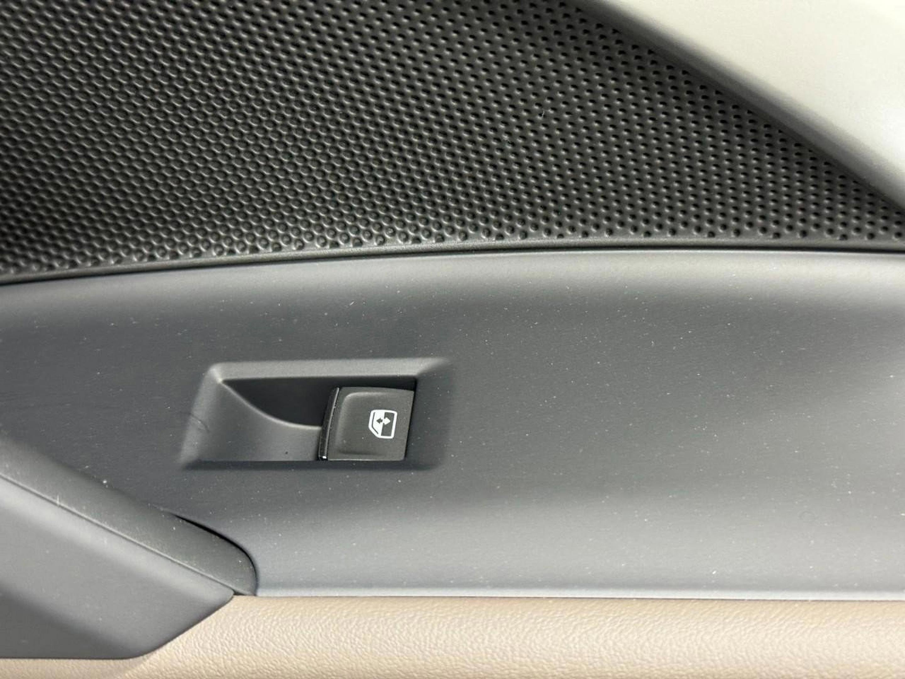 New 2025 Audi Q5 Premium Plus image 21