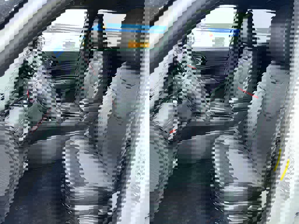 Used 2024 Jeep Compass Trailhawk image 15