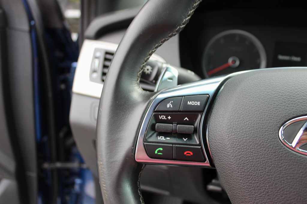 Used 2015 Hyundai Sonata Limited 2.0T FWD image 17