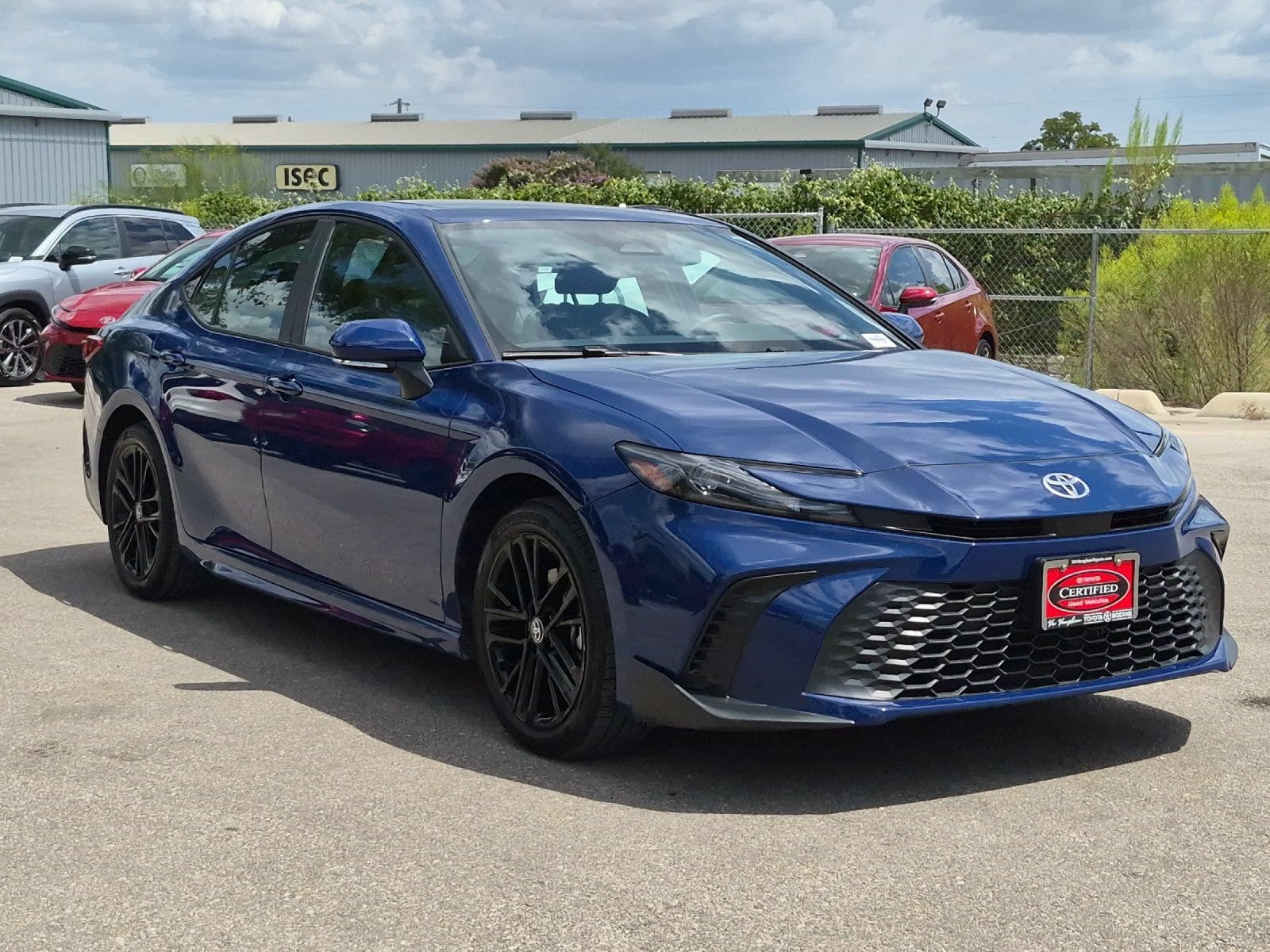Certified 2025 Toyota Camry SE AWD/4WD image 7