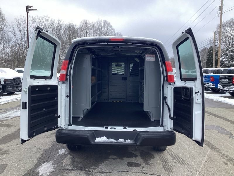 New 2025 Chevrolet Express 2500 image 16