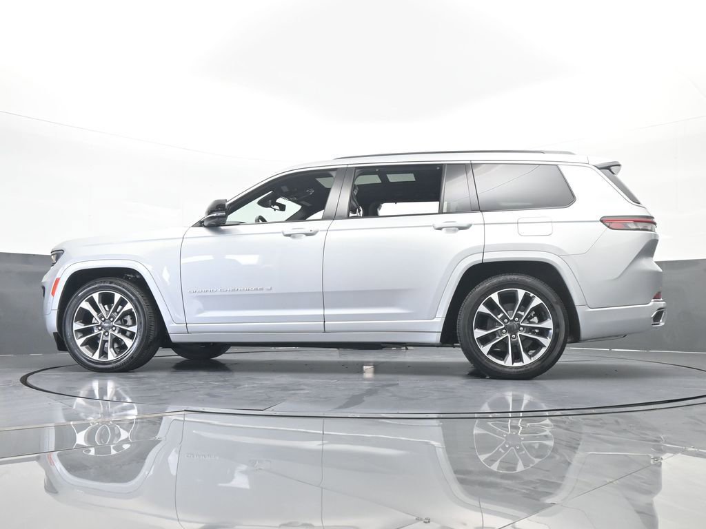 Used 2024 Jeep Grand Cherokee L Overland w/ Advanced Protech Group III image 69