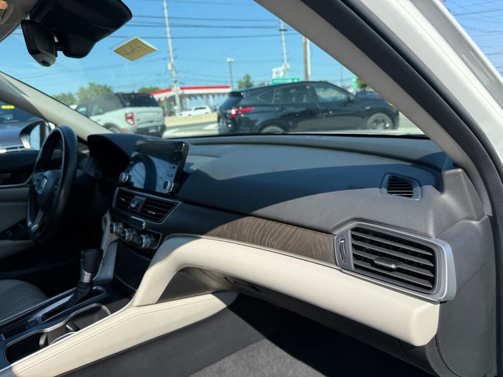 Used 2018 Honda Accord EX-L image 29
