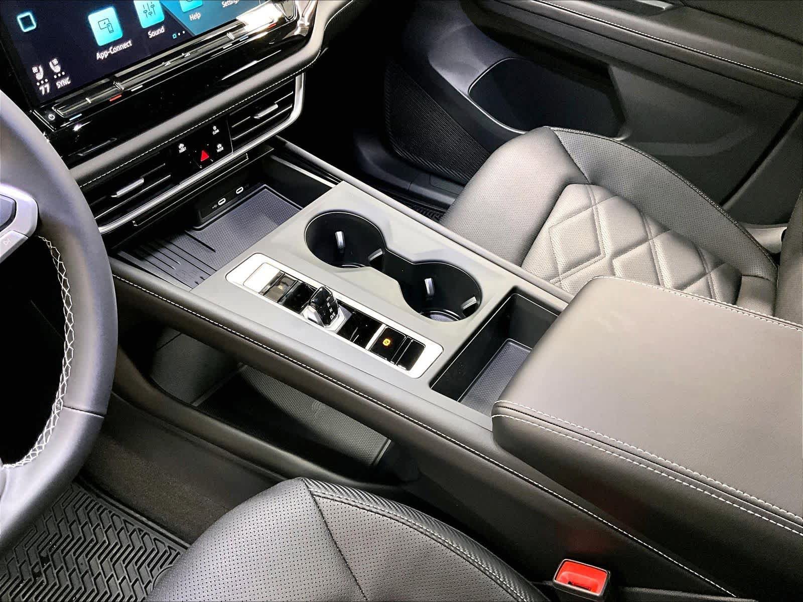 New 2026 Volkswagen Atlas Cross Sport SE image 10