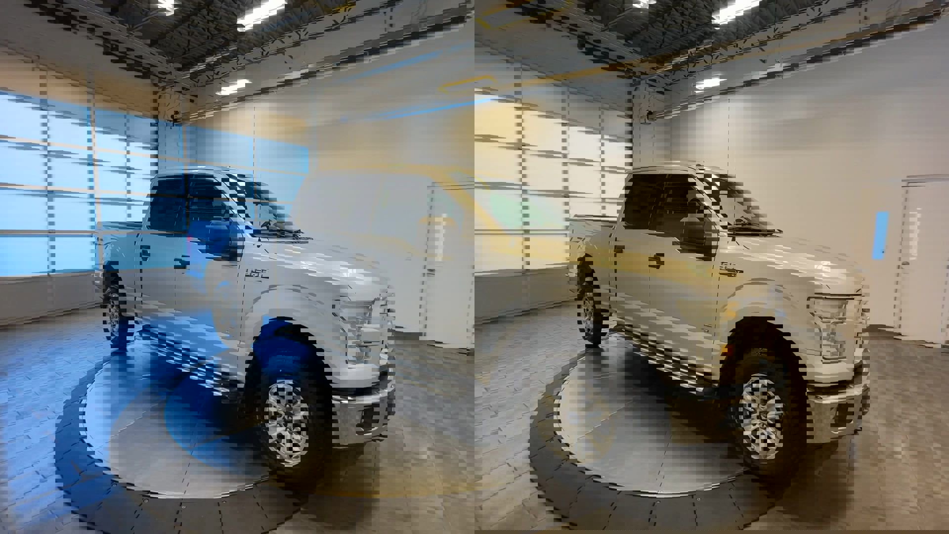 Used 2016 Ford F150 XLT w/ Trailer Tow Package image 2