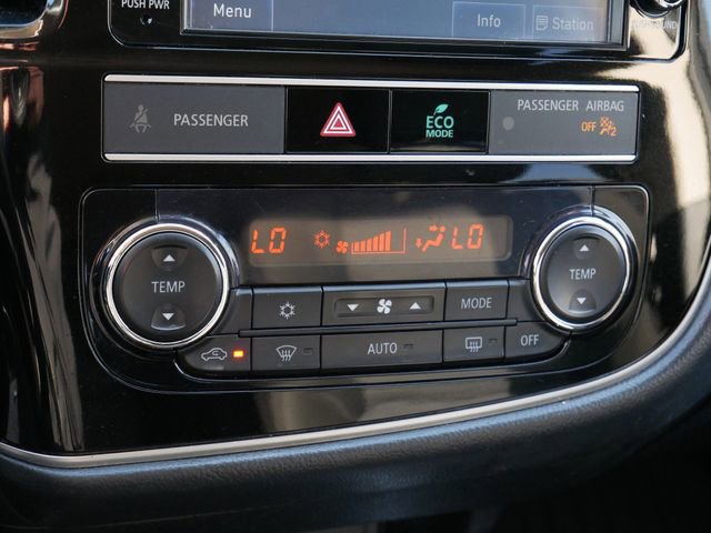 Used 2019 Mitsubishi Outlander ES image 23