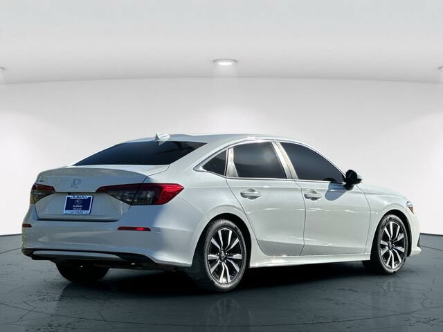 Used 2023 Honda Civic EX image 6