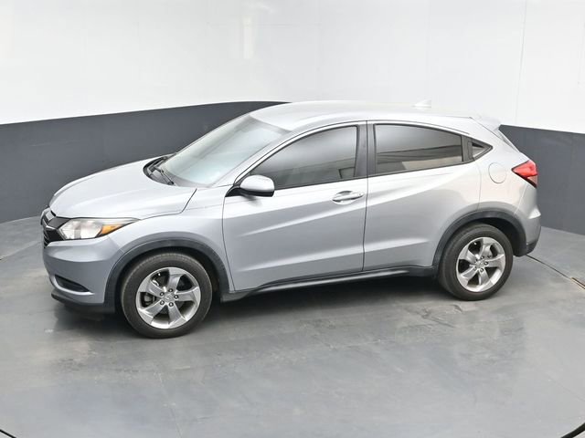 Used 2017 Honda HR-V LX image 34