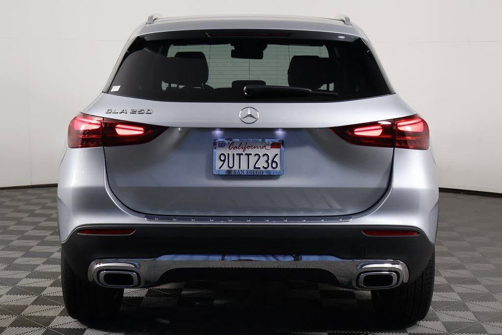 Certified 2026 Mercedes-Benz GLA 250 image 5