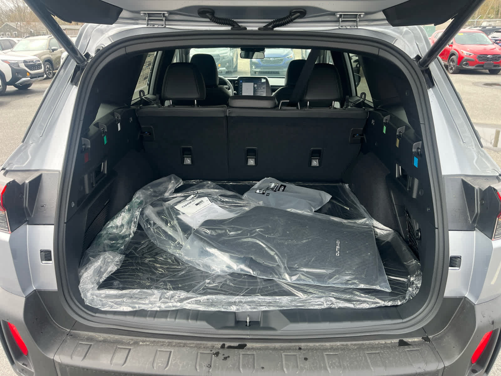 New 2026 Subaru Outback Limited AWD/4WD image 12