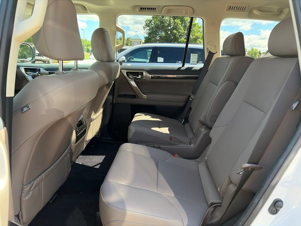 Used 2020 Lexus GX 460 Premium AWD/4WD image 6