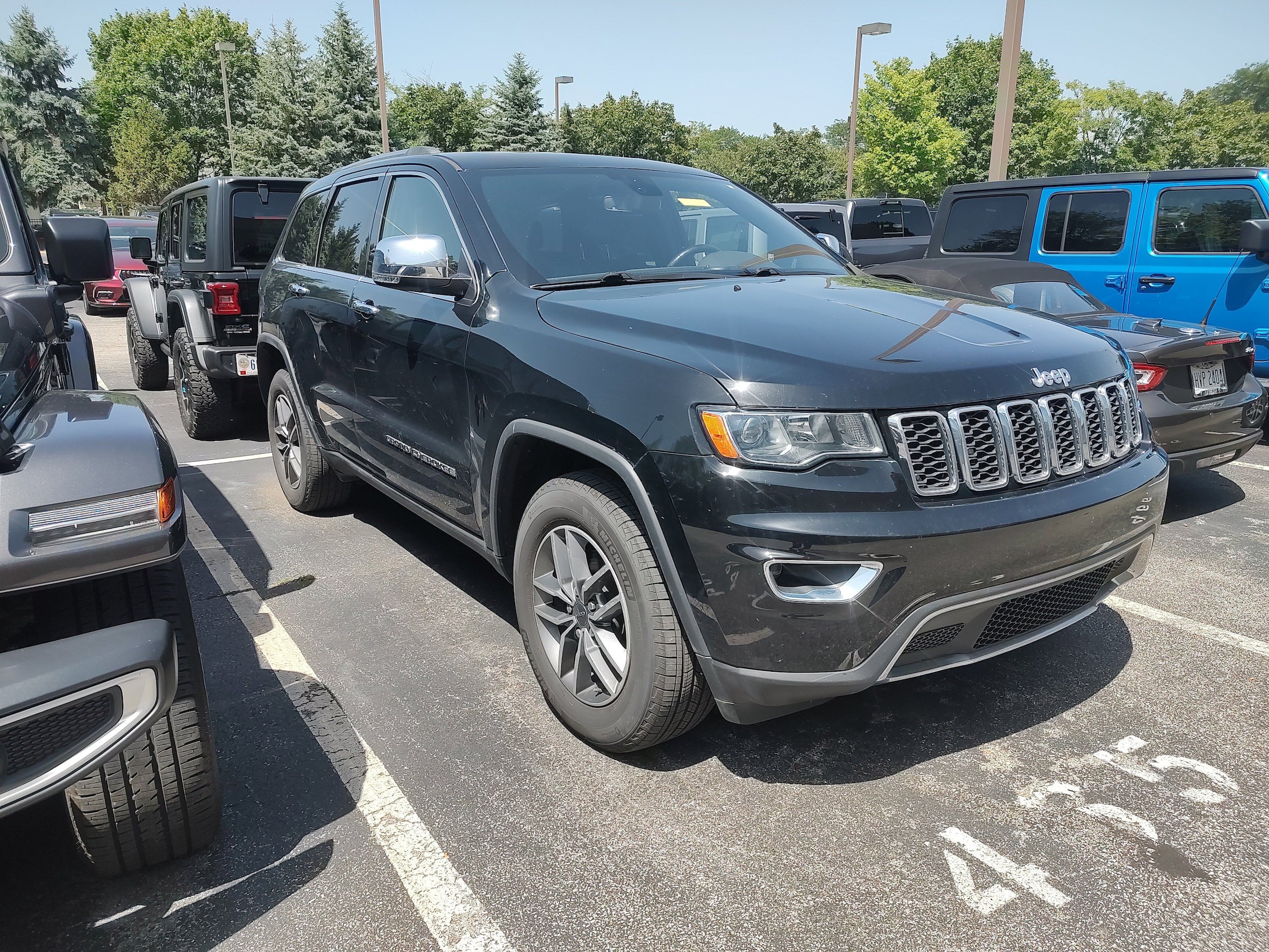 Used 2020 Jeep Grand Cherokee Limited w/ Luxury Group II