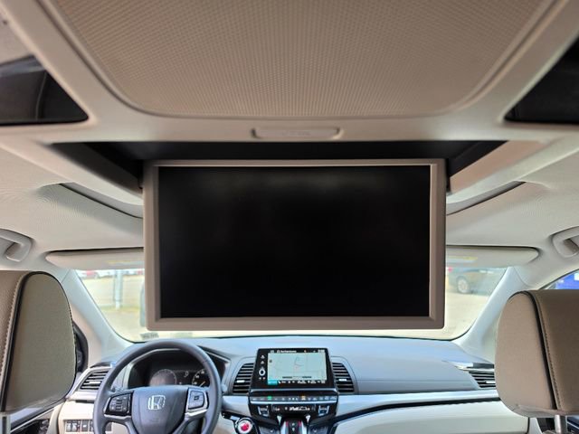 Used 2025 Honda Odyssey Touring image 32