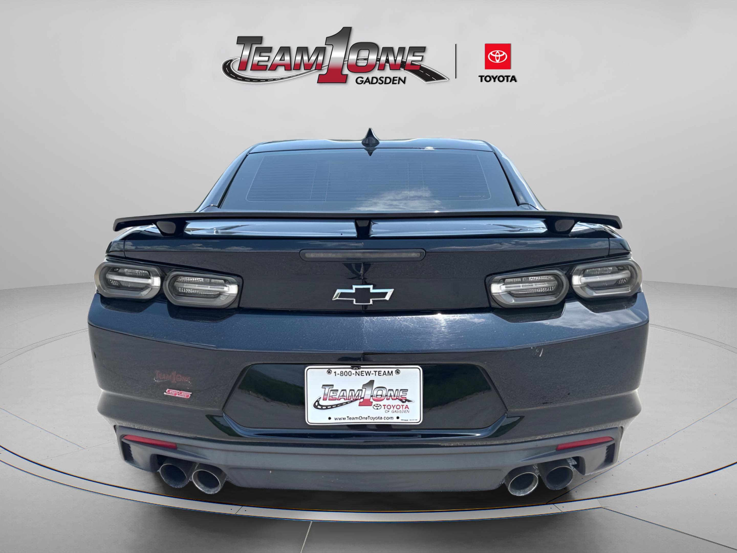 Used 2019 Chevrolet Camaro SS RWD image 7