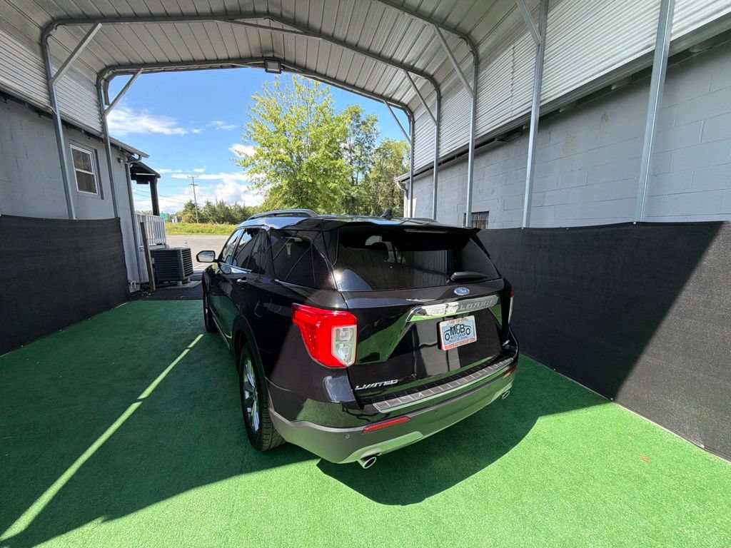 Used 2021 Ford Explorer Limited AWD/4WD image 9