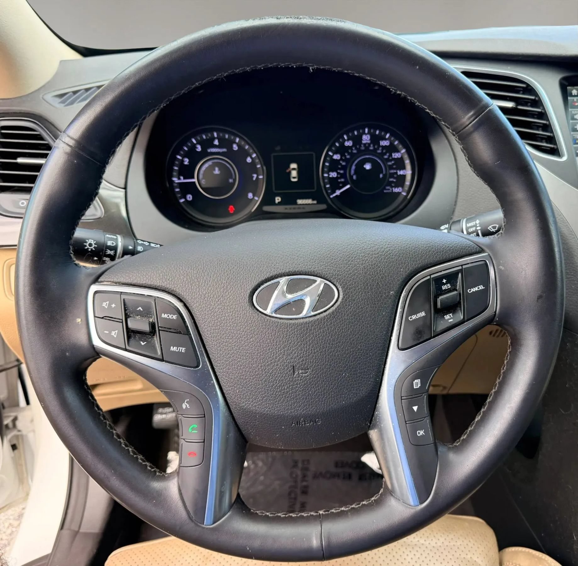 Used 2017 Hyundai Azera FWD image 10