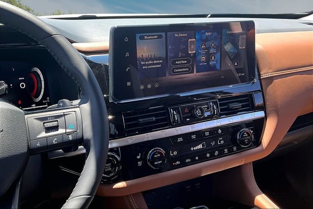 New 2026 Nissan Pathfinder Platinum w/ Lighting Package AWD/4WD image 6
