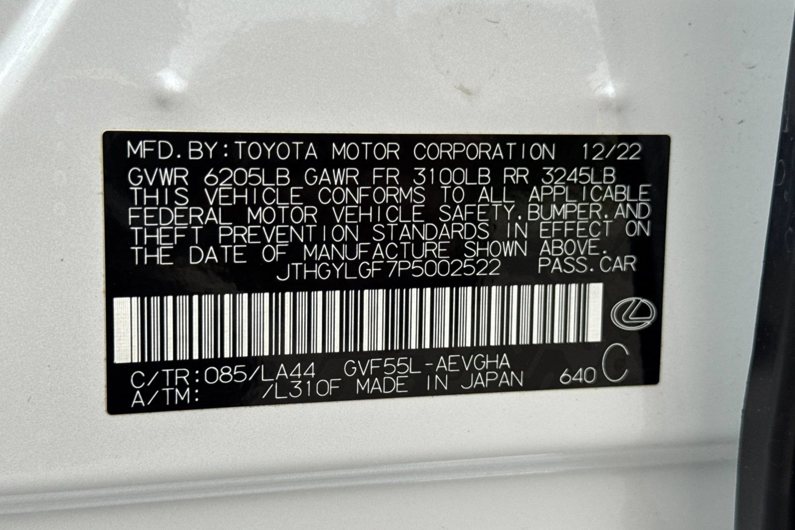 Certified 2023 Lexus LS 500h AWD w/ Luxury Package image 32