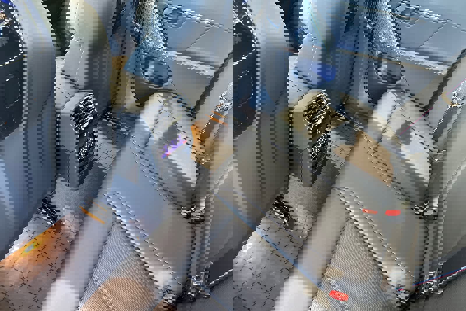 New 2026 BMW M5 w/ Carbon Package image 4