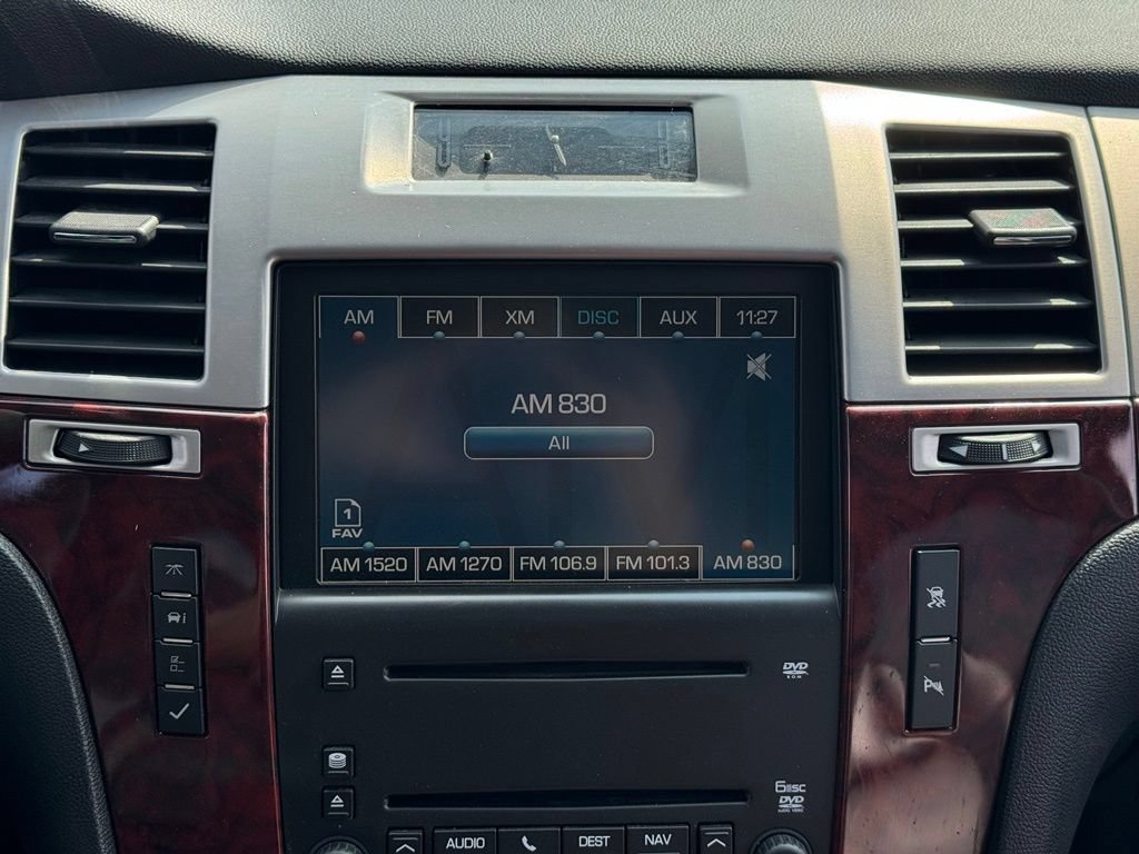 Used 2008 Cadillac Escalade EXT AWD/4WD image 3
