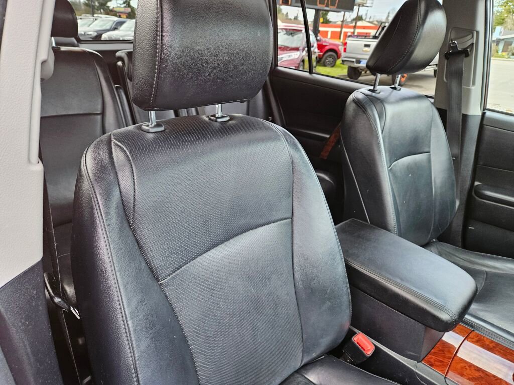 Used 2013 Toyota Highlander Limited image 10