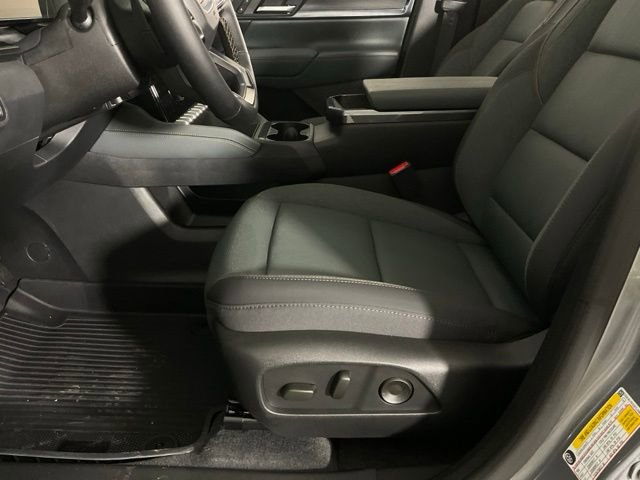New 2026 GMC Terrain AT4 w/ Convenience Package III image 32