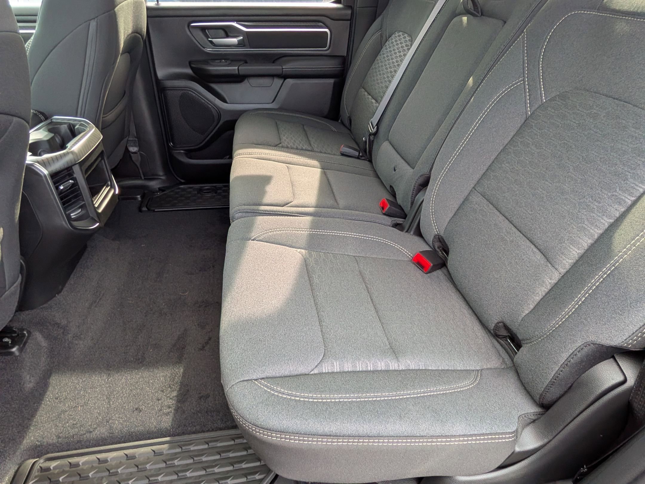 New 2026 RAM 1500 4x4 Crew Cab image 25