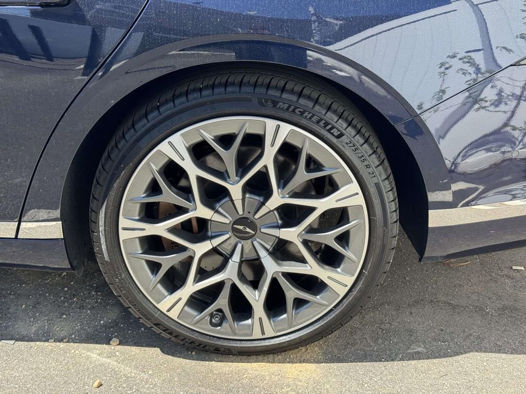 Certified 2023 Genesis G90 3.5T AWD/4WD image 7