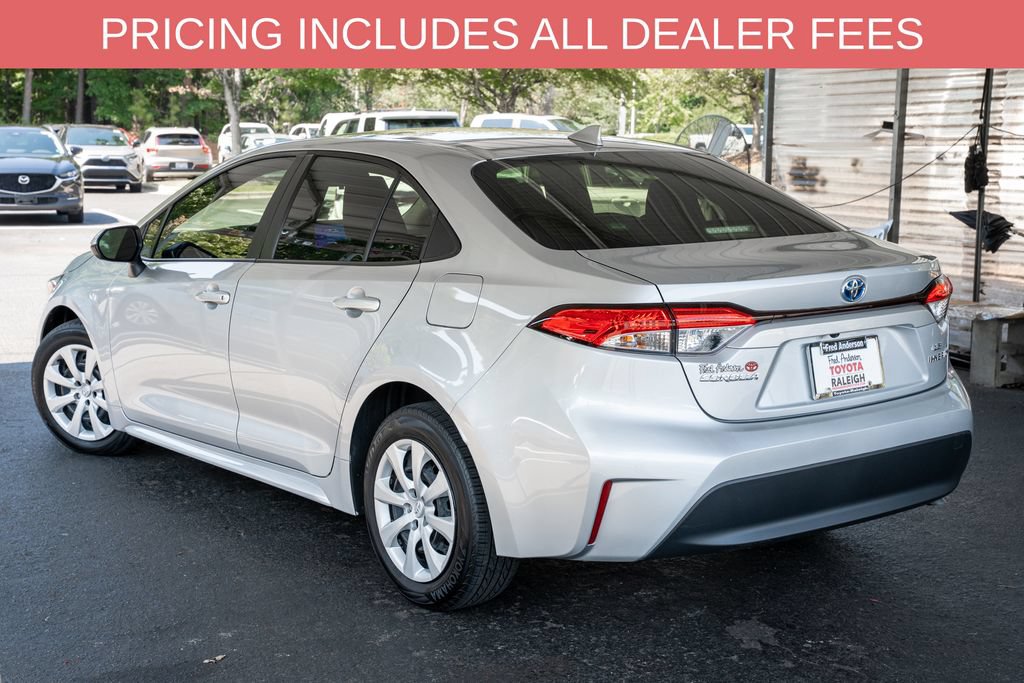 Certified 2023 Toyota Corolla LE FWD image 3