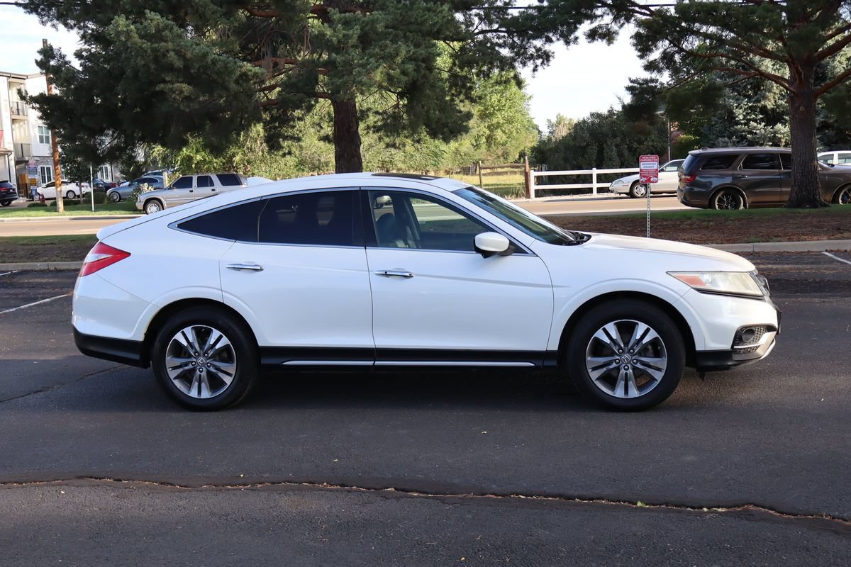 Used 2015 Honda Crosstour EX-L image 3