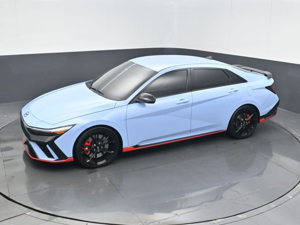 Used 2025 Hyundai Elantra N Base w/ Cargo Package image 12