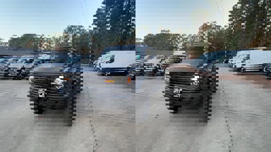 New 2025 Ford Bronco Big Bend image 2