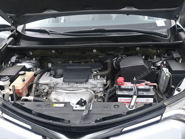 Used 2018 Toyota RAV4 XLE image 24