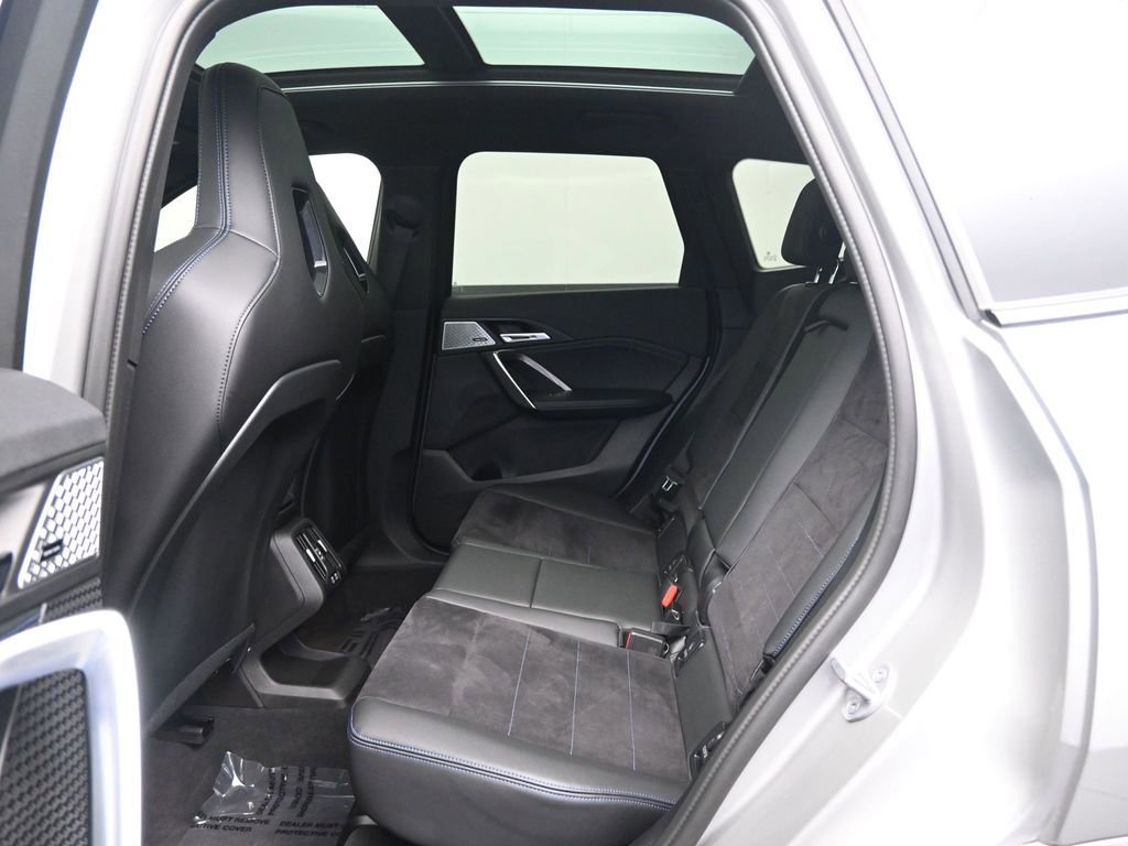 Used 2025 BMW X1 M35i w/ Premium Package image 26