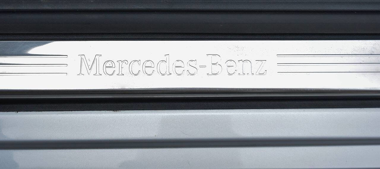 Used 2015 Mercedes-Benz SLK 250 w/ Premium Package image 68