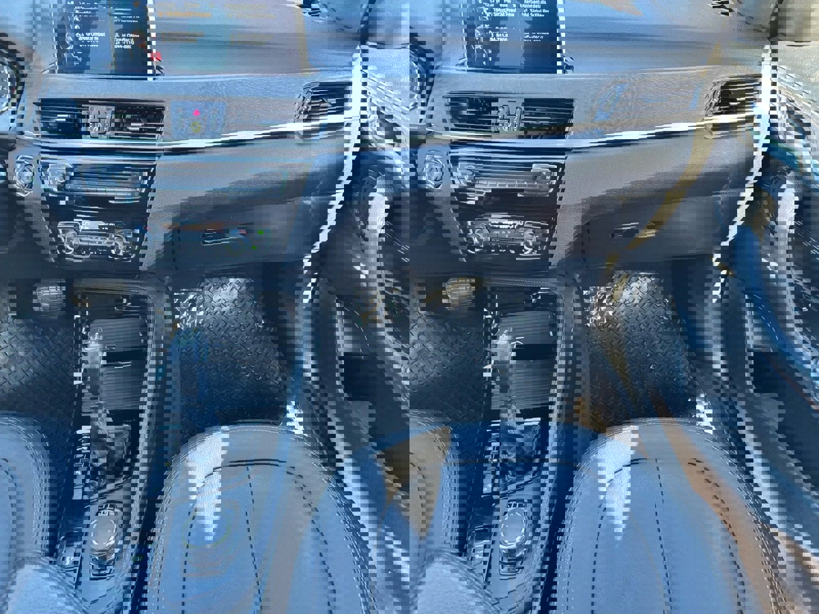 Used 2016 BMW X1 xDrive28i image 17