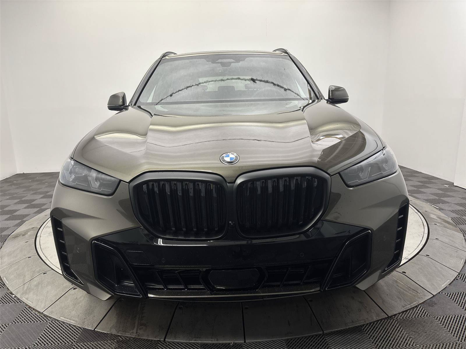 New 2026 BMW X5 xDrive40i w/ M Sport Package AWD/4WD image 14
